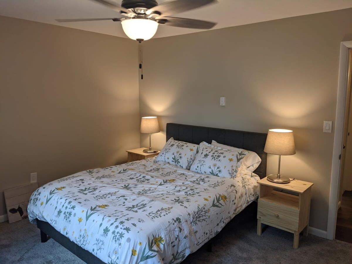 Carter #5 Two Bedroom Unit Near Xavier Downtown *